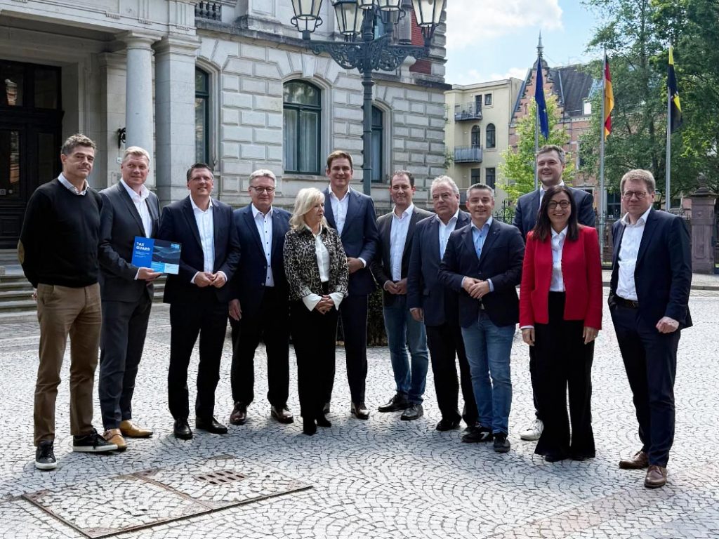 Florian Köbler mit den finanzpolitischen Sprechern der Unionsfraktionen aller 16 Länder in Magdeburg am 19.05.2026